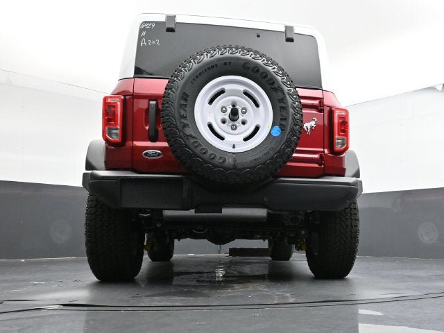 Used 2025 Ford Bronco Heritage Edition AWD/4WD image 30