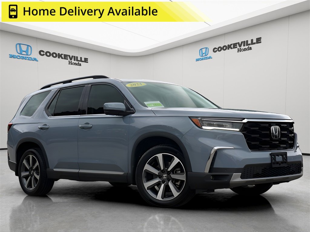 Used 2024 Honda Pilot Touring image 1