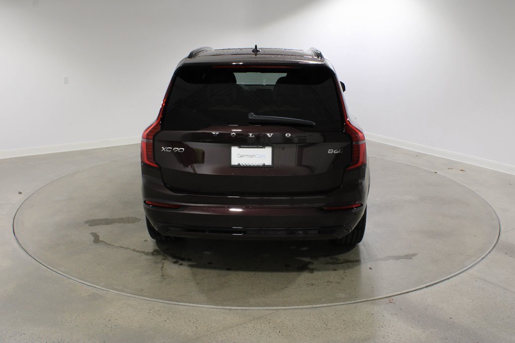 New 2026 Volvo XC90 B6 Ultra w/ Protection Package image 4