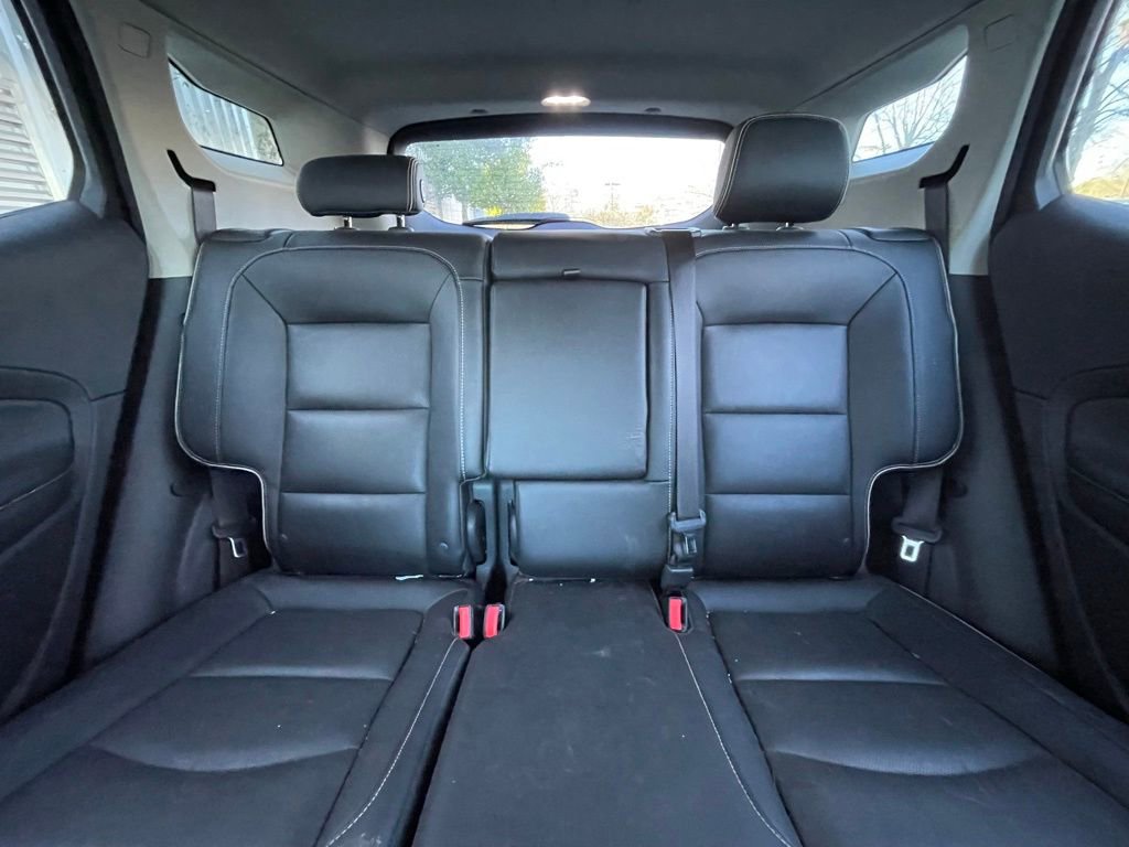 Used 2018 GMC Terrain Denali w/ Advanced Safety Package FWD image 30