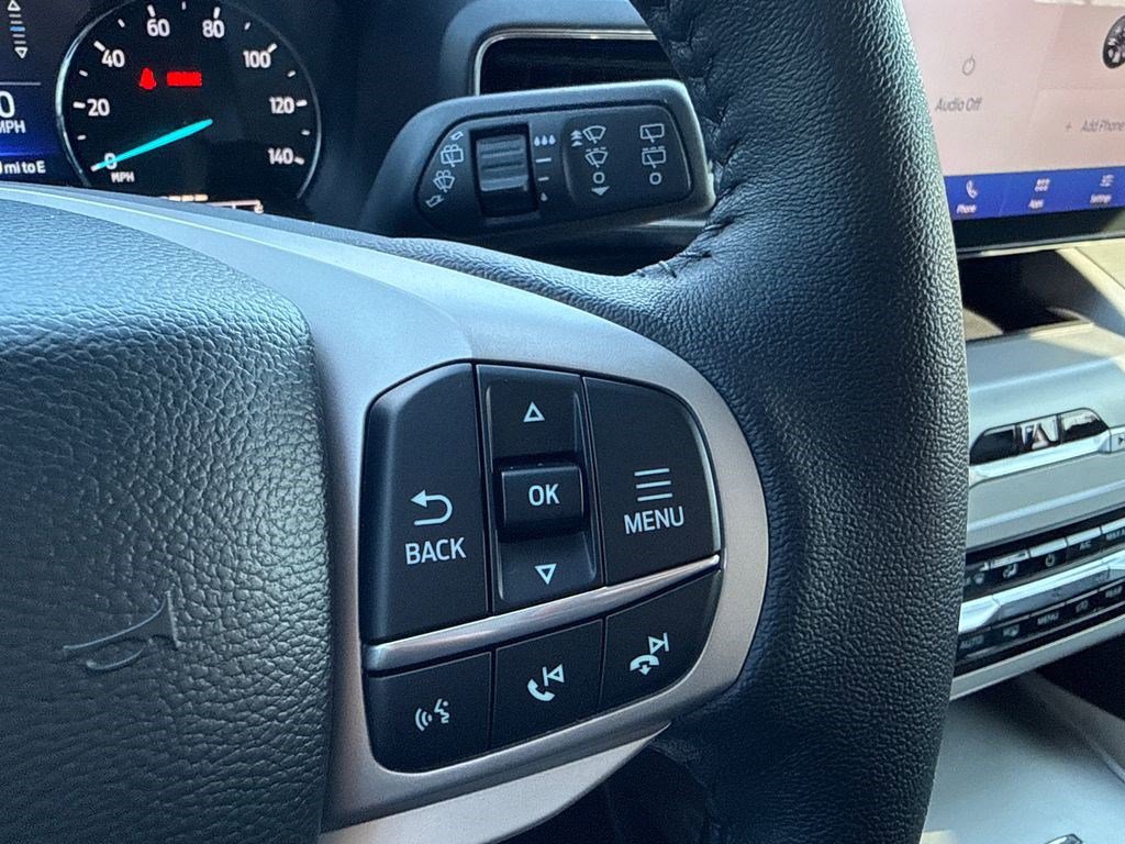 Used 2023 Ford Explorer XLT w/ Equipment Group 202A image 27