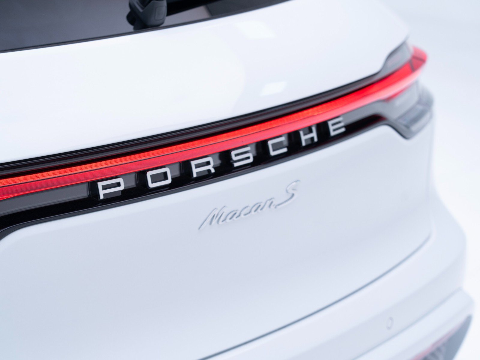 New 2026 Porsche Macan S AWD/4WD image 14