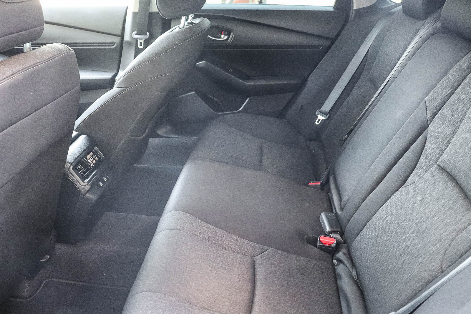 Certified 2025 Honda Accord SE image 21