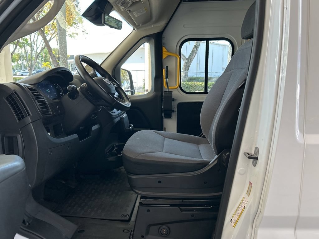Used 2024 RAM ProMaster 3500 w/ Delivery Van Package FWD image 6