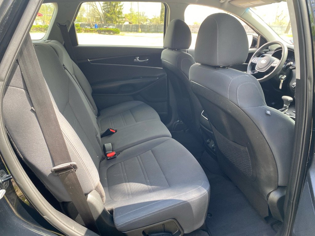Used 2019 Kia Sorento L image 23