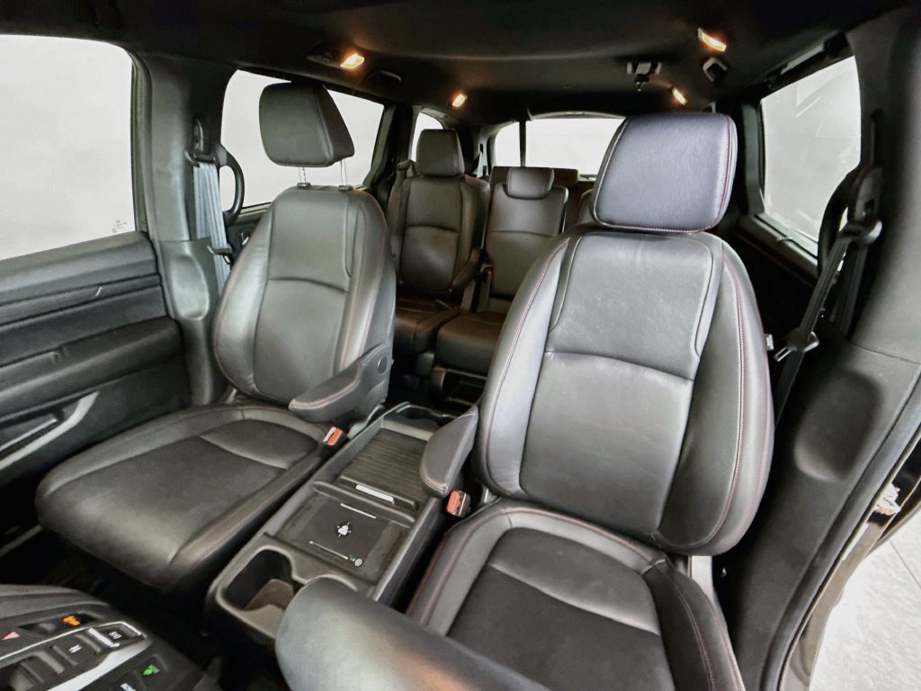 Used 2026 Honda Odyssey Sport-L image 11