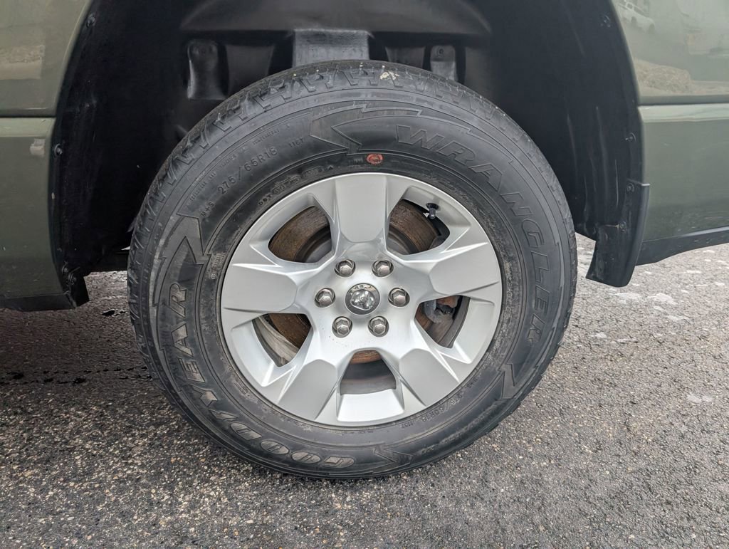 Used 2021 RAM 1500 Big Horn image 25