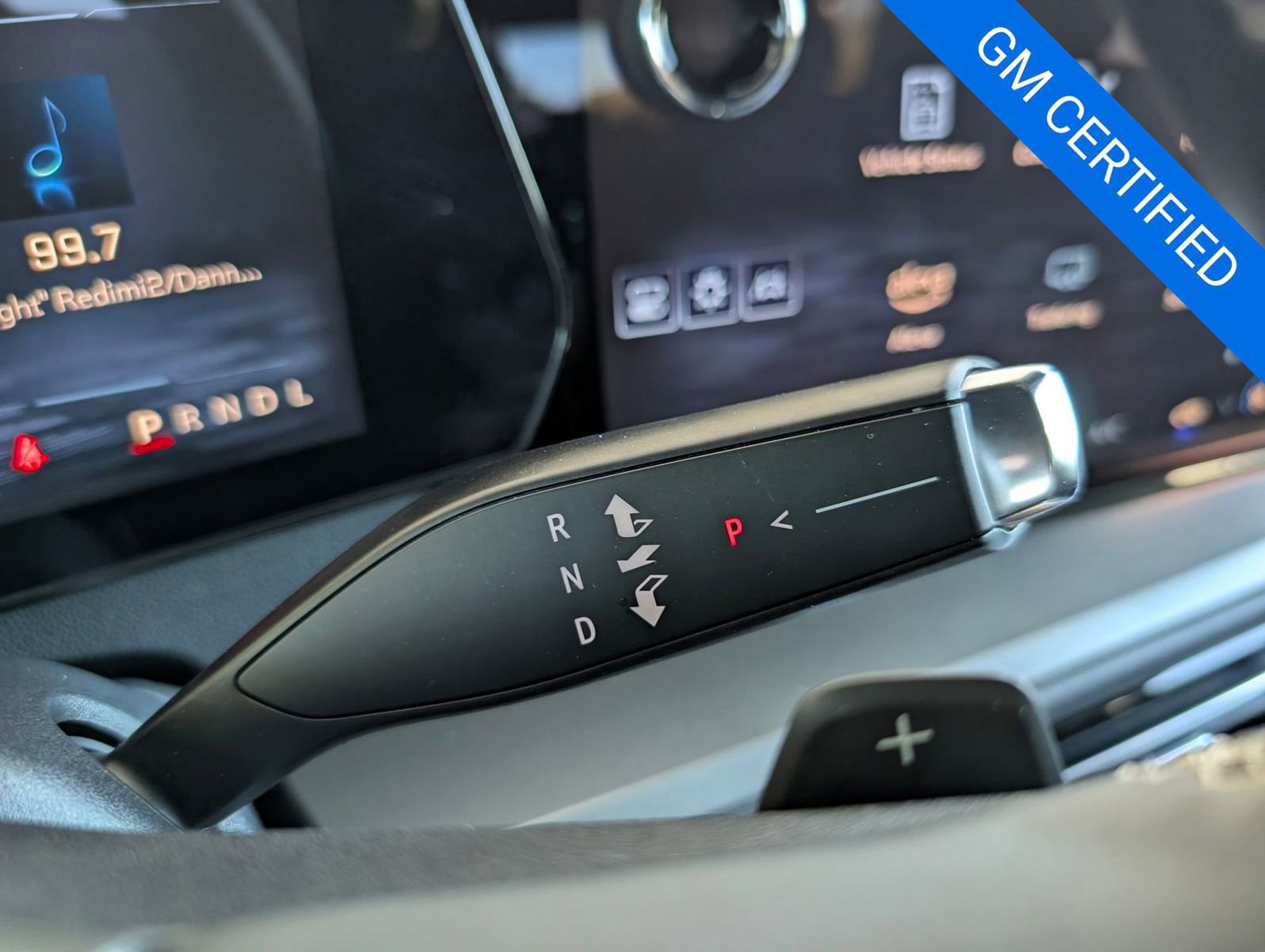 Used 2025 Chevrolet Traverse LT image 21