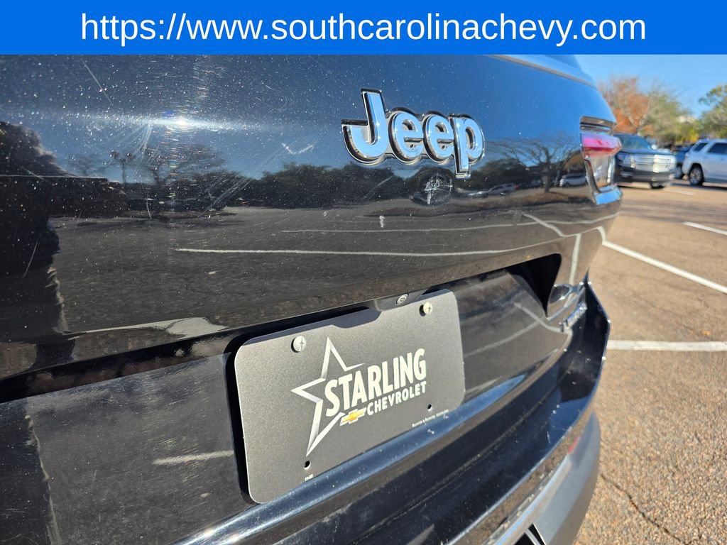 Used 2021 Jeep Grand Cherokee L Limited w/ Trailer Tow Group (B) image 35