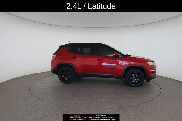Used 2019 Jeep Compass Latitude FWD image 24