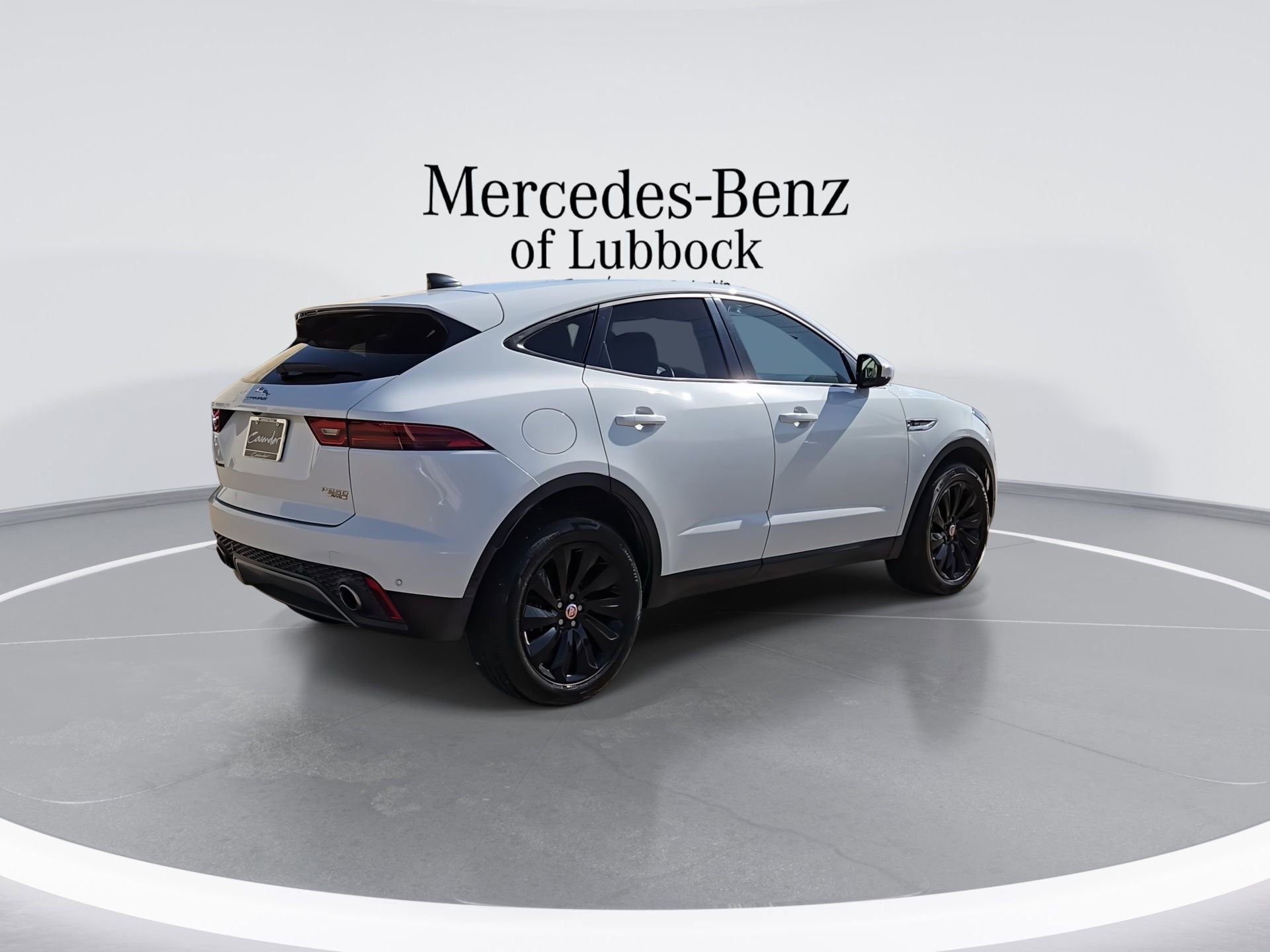 Used 2020 Jaguar E-PACE SE image 8