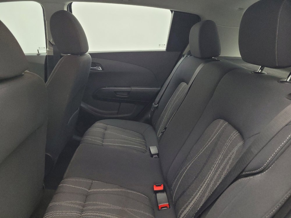 Used 2016 Chevrolet Sonic LT FWD image 18