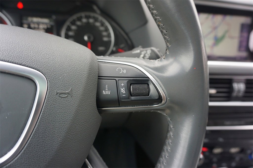 Used 2015 Audi Q5 2.0T Premium Plus w/ Technology Package image 8