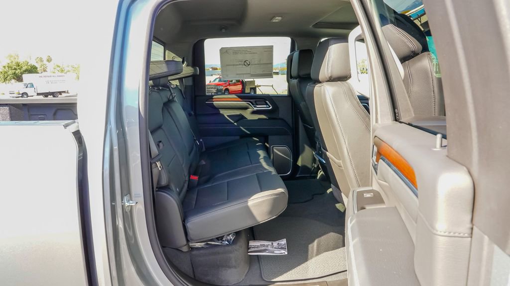 New 2026 GMC Sierra 3500 Denali w/ Denali Reserve Package image 11