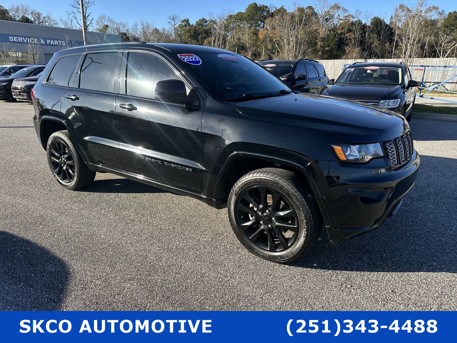 Used 2022 Jeep Grand Cherokee Laredo X image 7