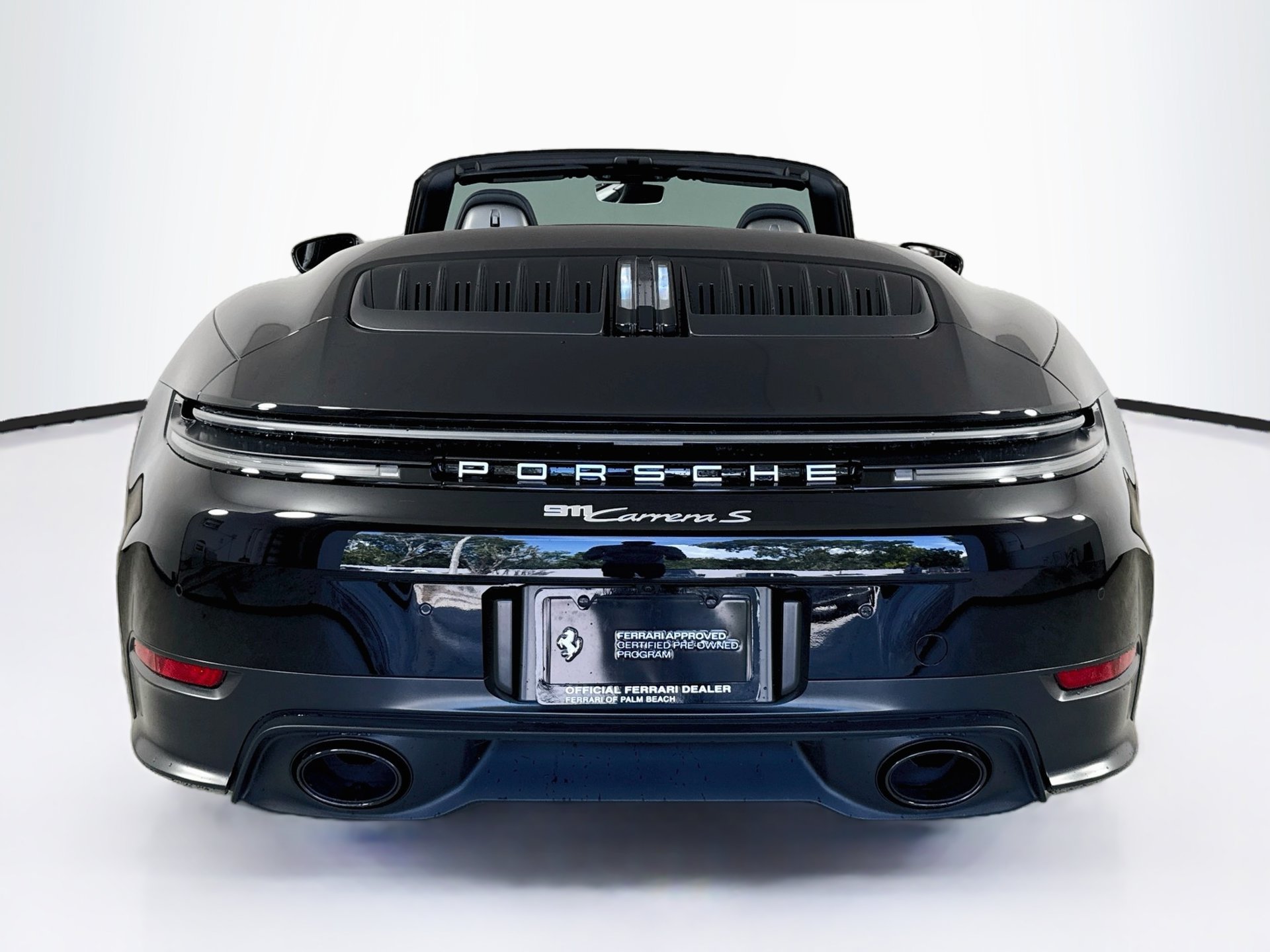 Used 2025 Porsche 911 Carrera S RWD image 6