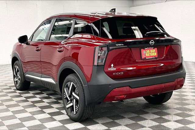 New 2026 Nissan Kicks SV image 3