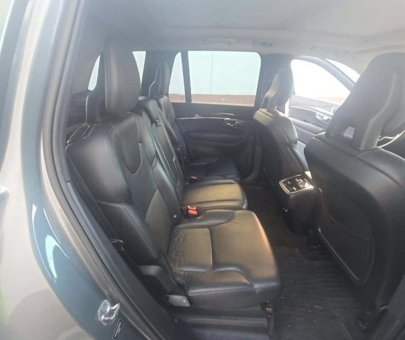 Used 2016 Volvo XC90 T6 Momentum w/ Protection Package Plus AWD/4WD image 19