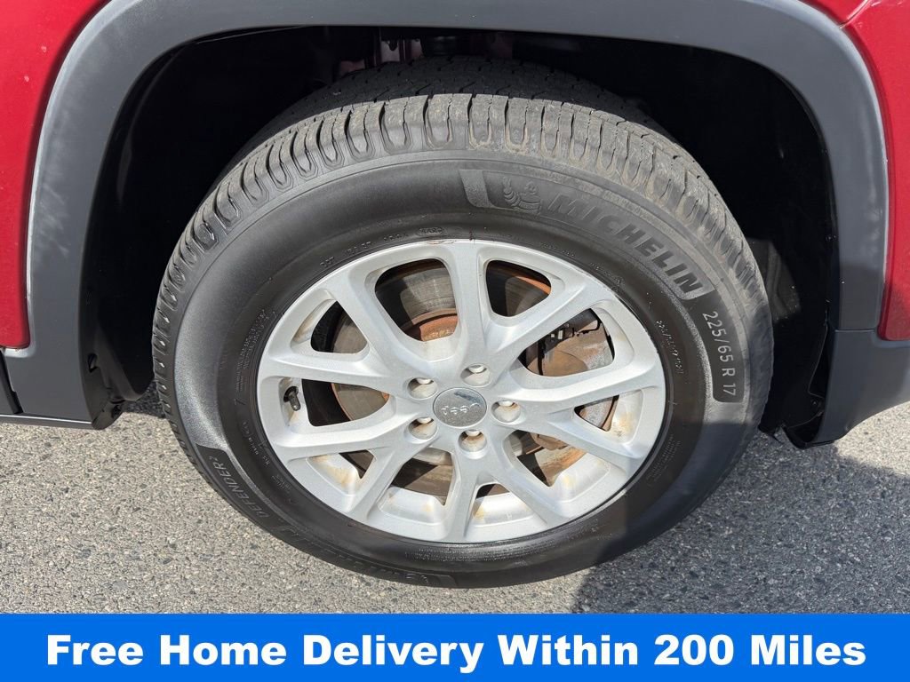 Used 2016 Jeep Cherokee Latitude image 14