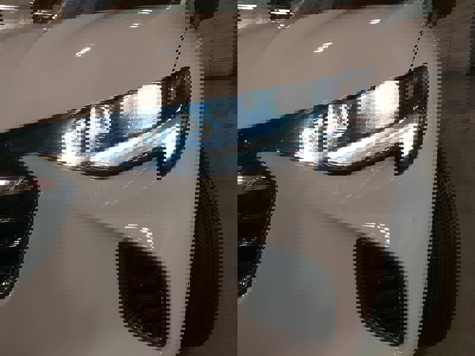 Used 2022 Buick Envision Essence w/ Technology Package II image 33