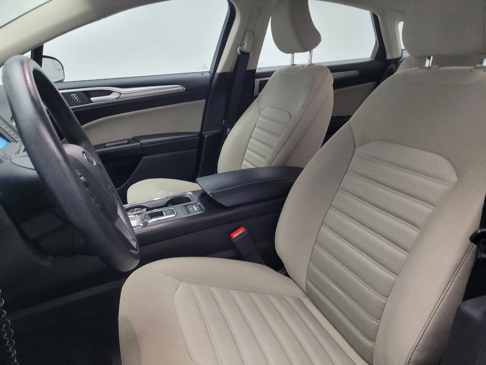 Used 2018 Ford Fusion S image 17