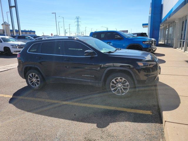 Used 2019 Jeep Cherokee Latitude Plus w/ Comfort/Convenience Group AWD/4WD image 4