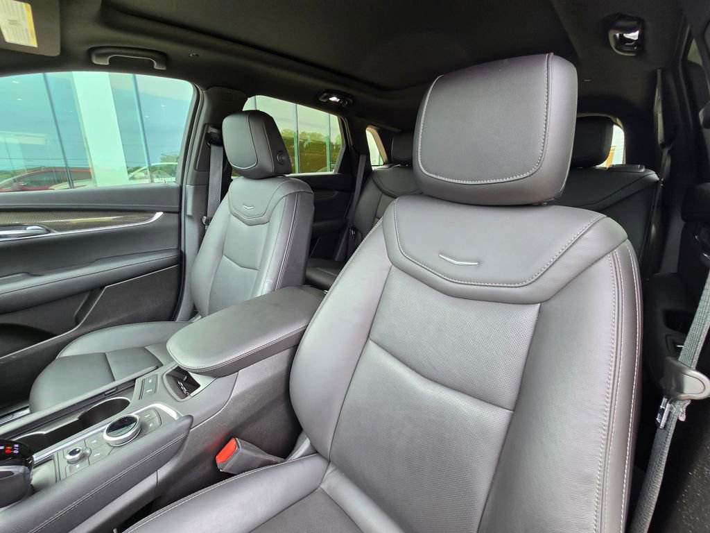 Used 2021 Cadillac XT5 Sportv AWD/4WD image 11