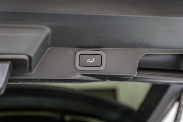 Used 2018 Land Rover Range Rover Sport HSE image 12