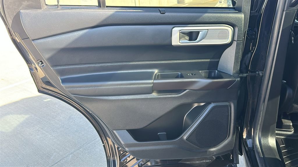 Used 2020 Ford Explorer Limited w/ Class III Trailer Tow Package image 33