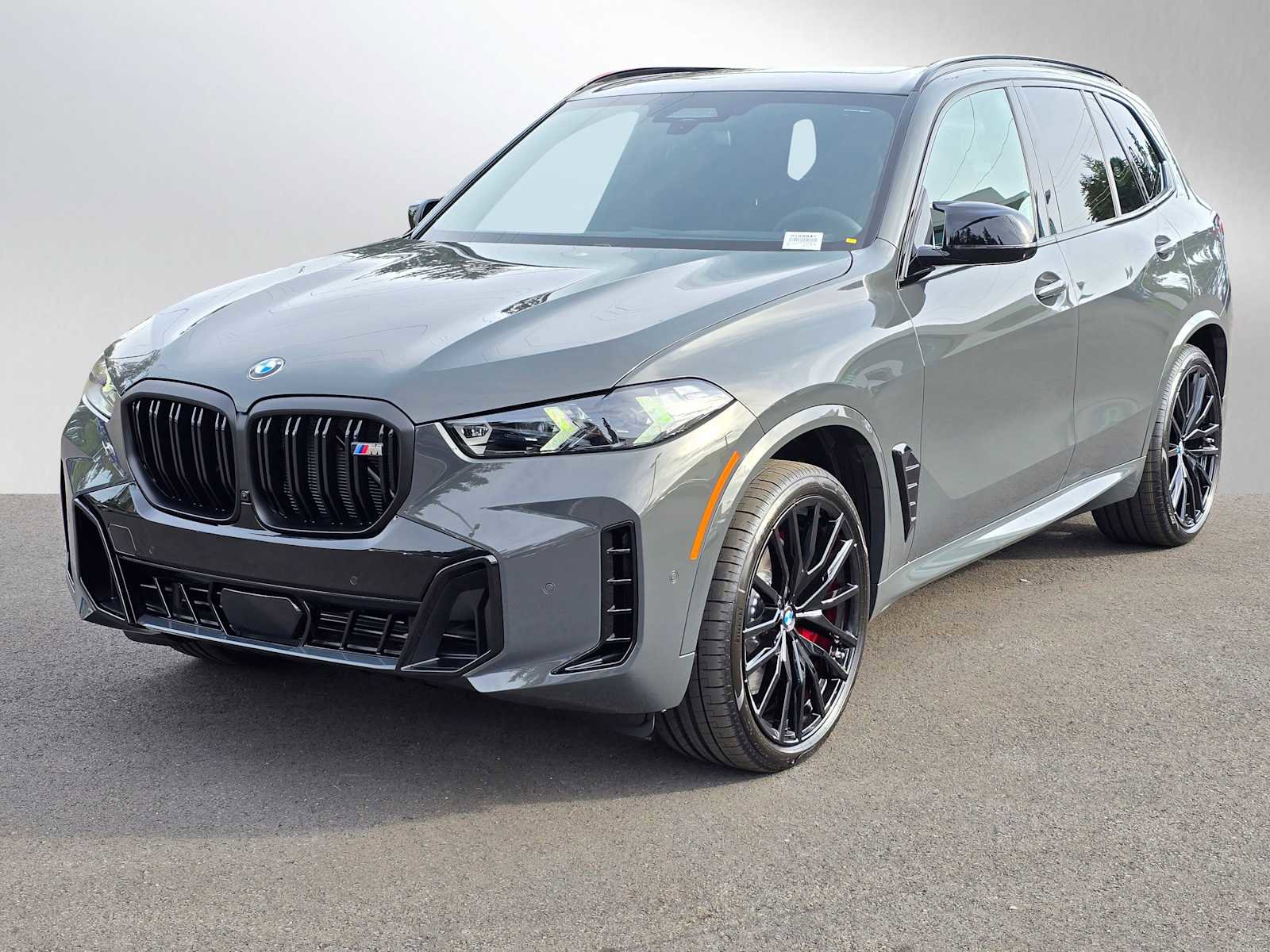 New 2026 BMW X5 M60i image 7