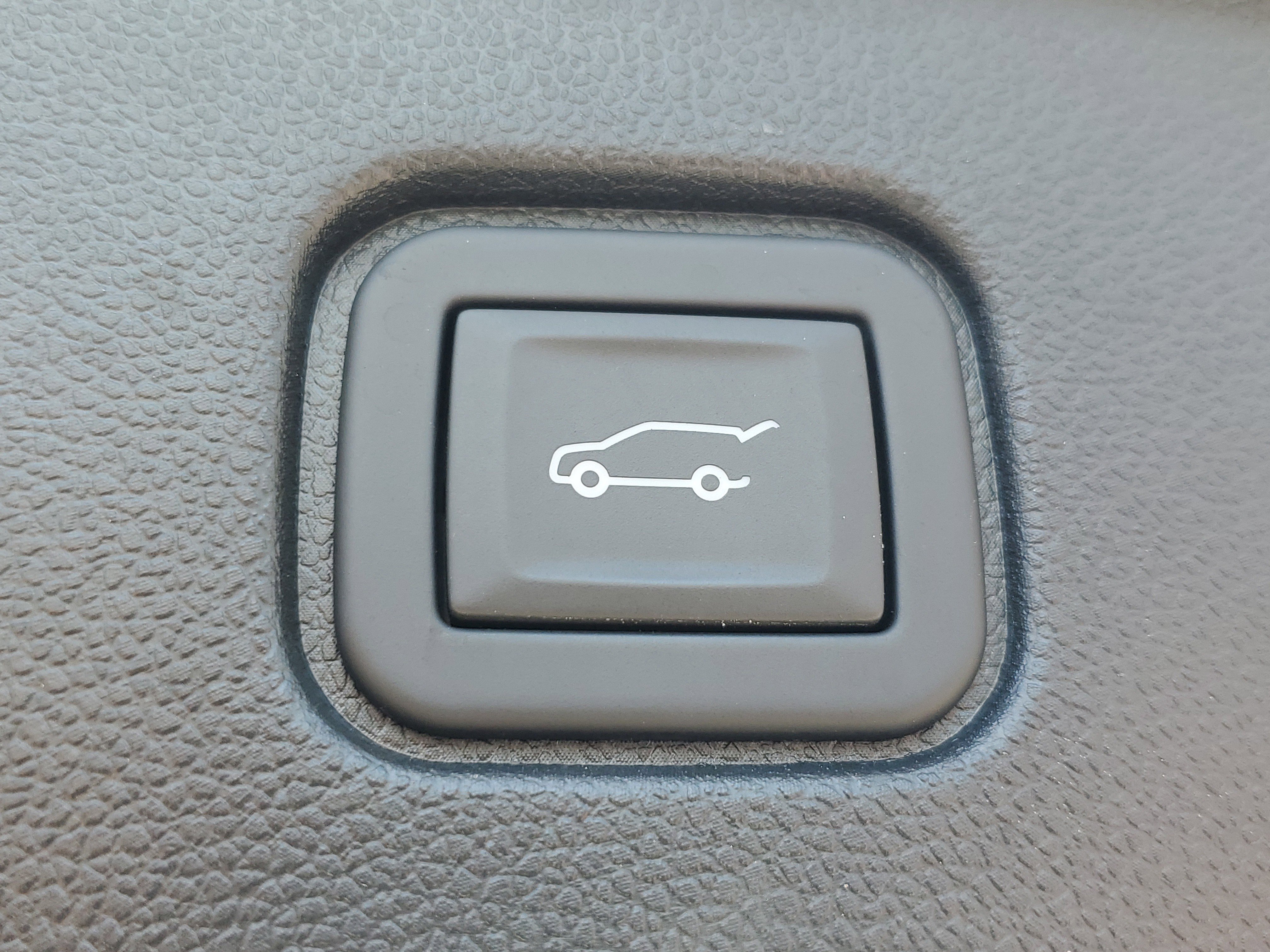 Used 2024 Chevrolet Blazer EV RS AWD/4WD image 8