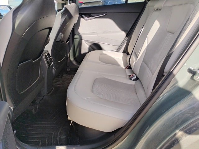 Used 2024 Kia Niro EX image 7