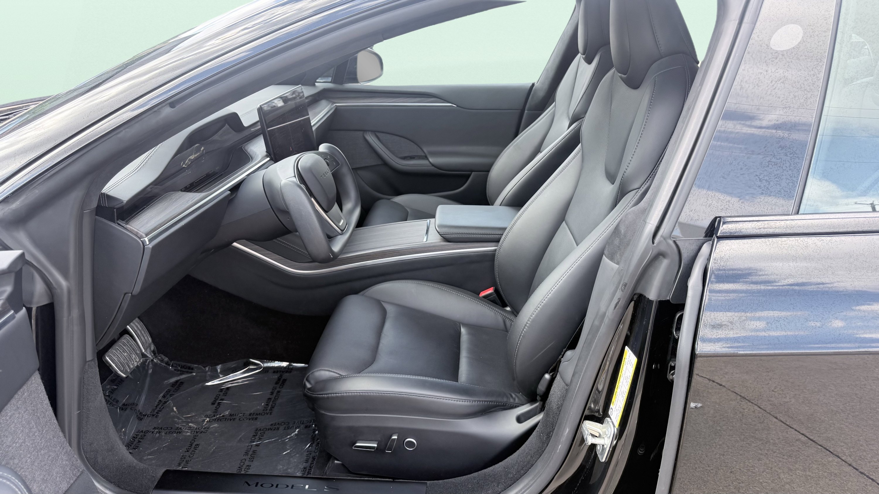 Used 2023 Tesla Model S AWD/4WD image 26