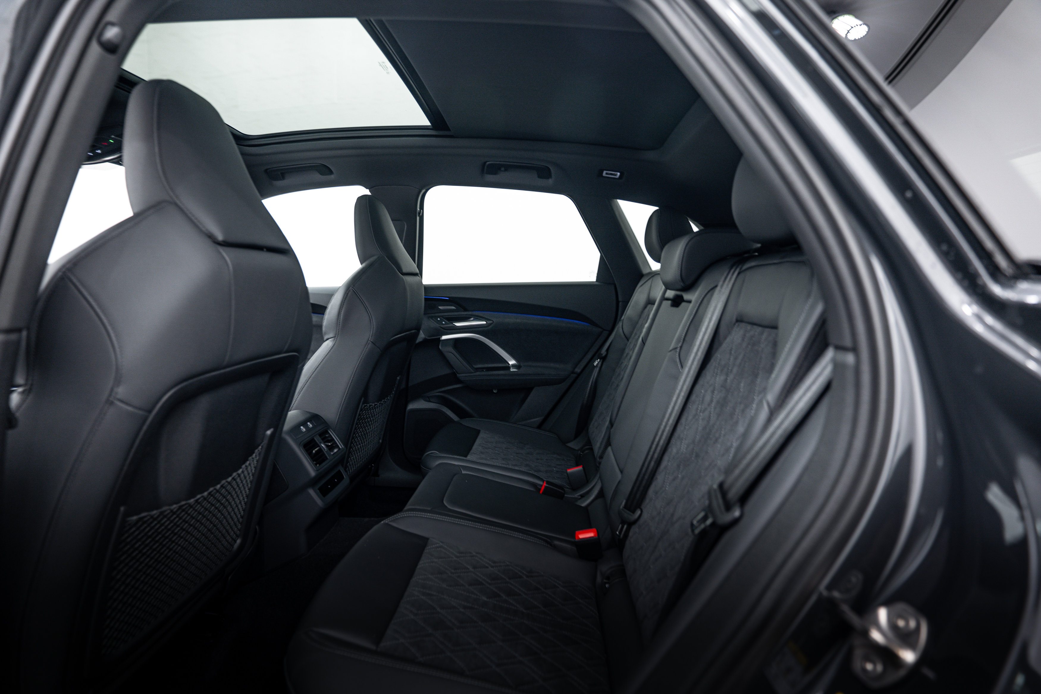 New 2025 Audi SQ5 Premium Plus image 18