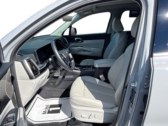 Certified 2026 Kia Sorento S w/ S Panoramic Sunroof Package AWD/4WD image 10