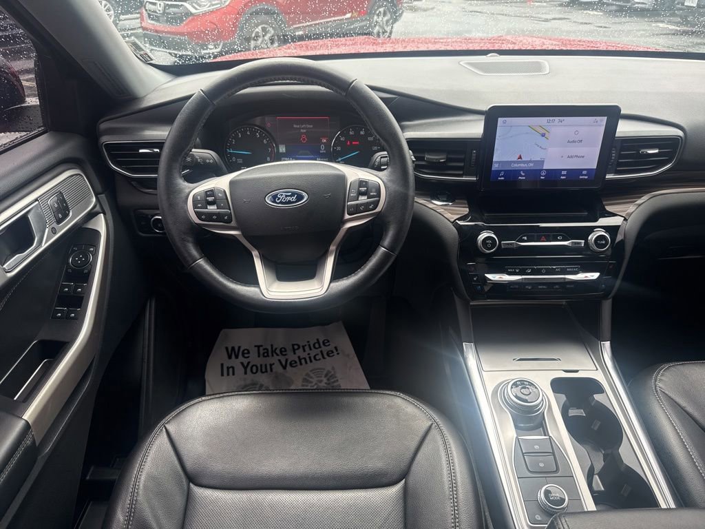 Used 2023 Ford Explorer Limited w/ Equipment Group 301A AWD/4WD image 21