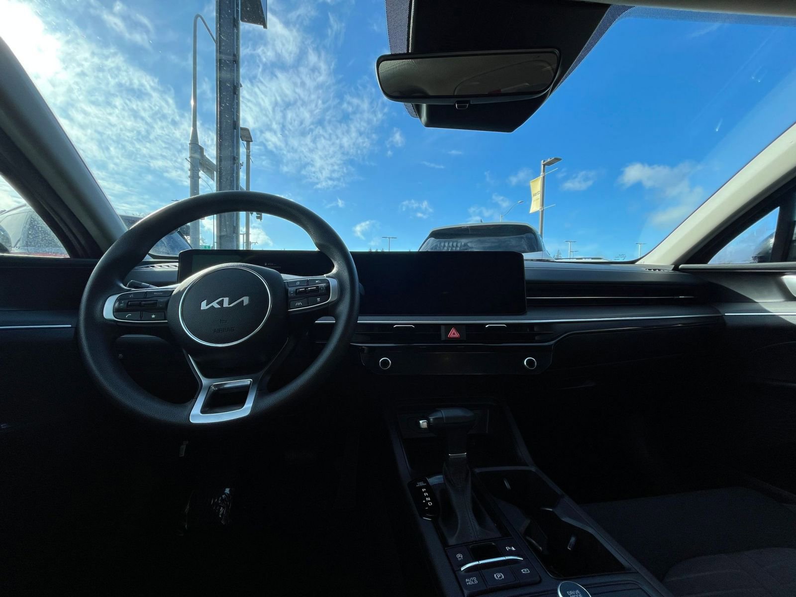 Used 2025 Kia K5 LXS image 34