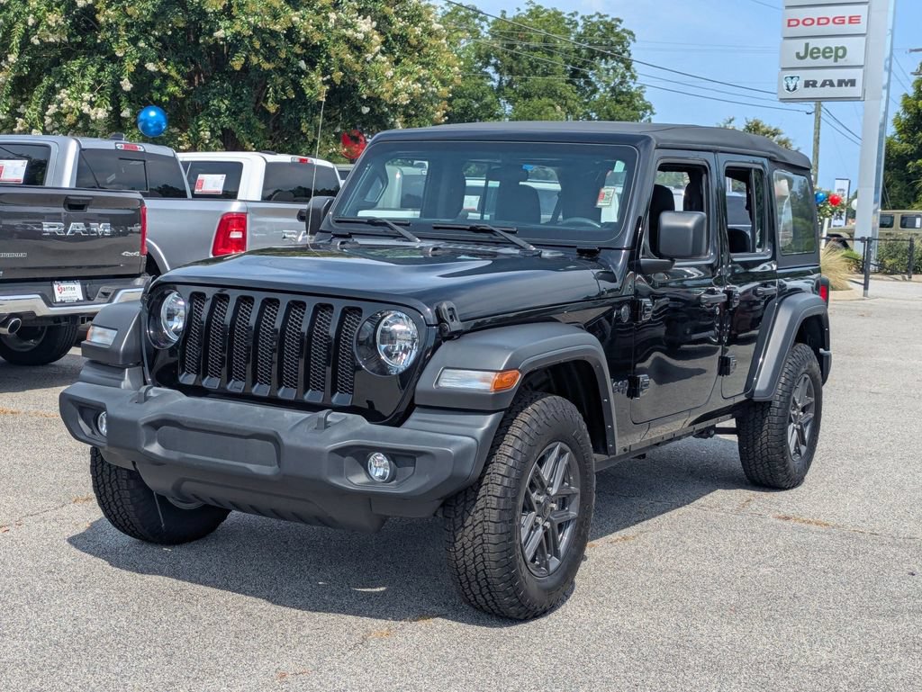 Used 2022 Jeep Wrangler Unlimited Sport AWD/4WD image 7