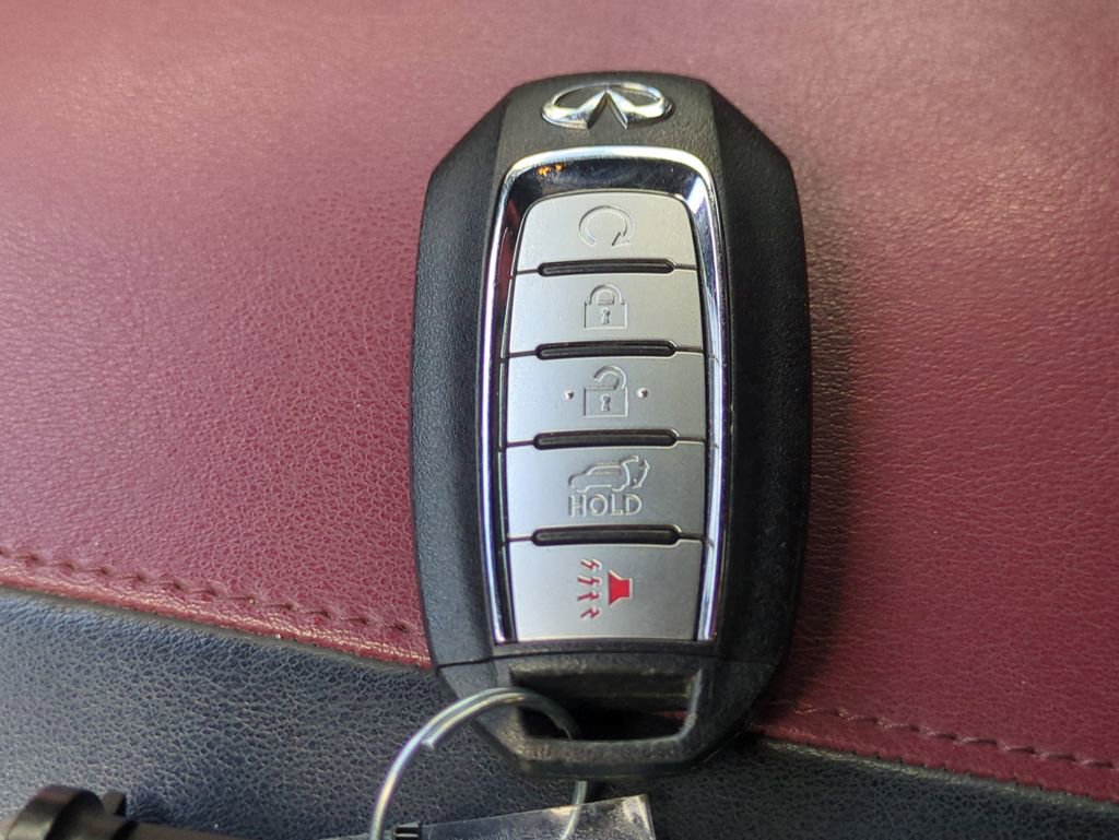 Used 2023 INFINITI QX50 Sport AWD/4WD image 33