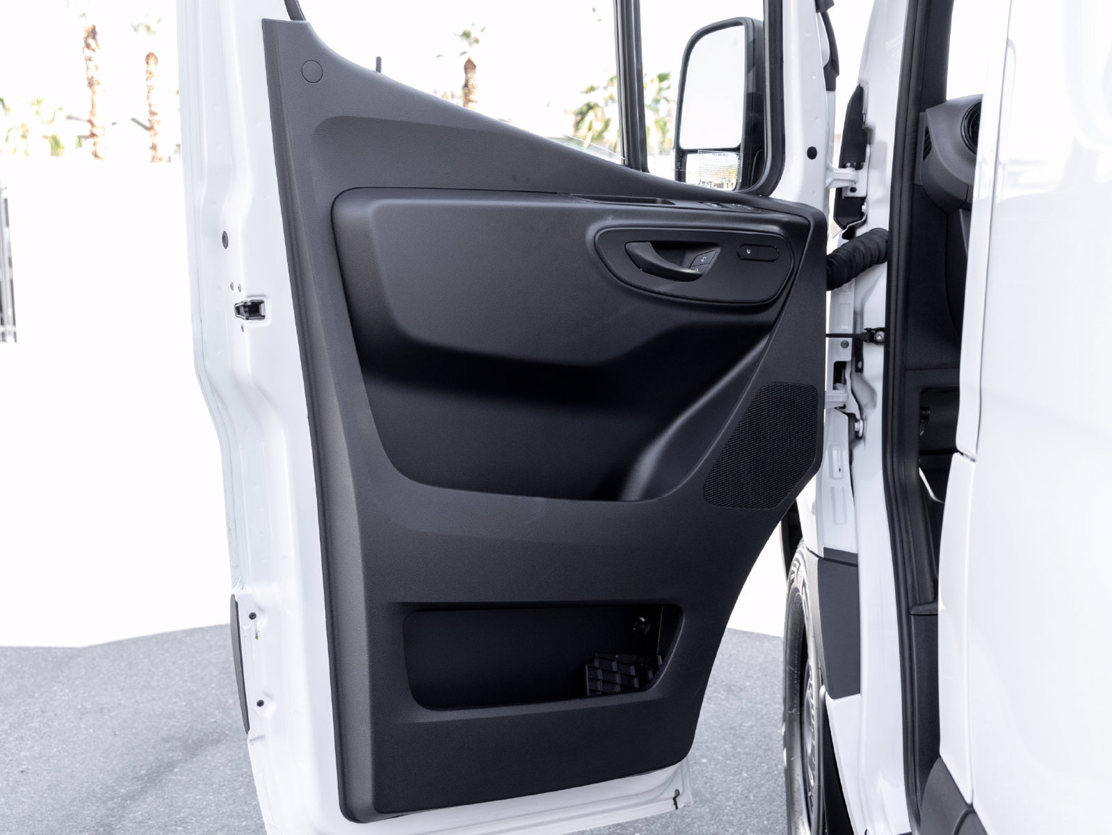 New 2025 Mercedes-Benz Sprinter 2500 image 11