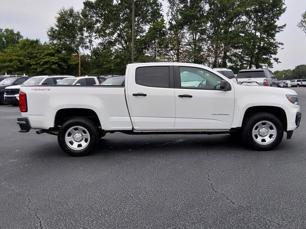 Used 2022 Chevrolet Colorado W/T AWD/4WD image 3