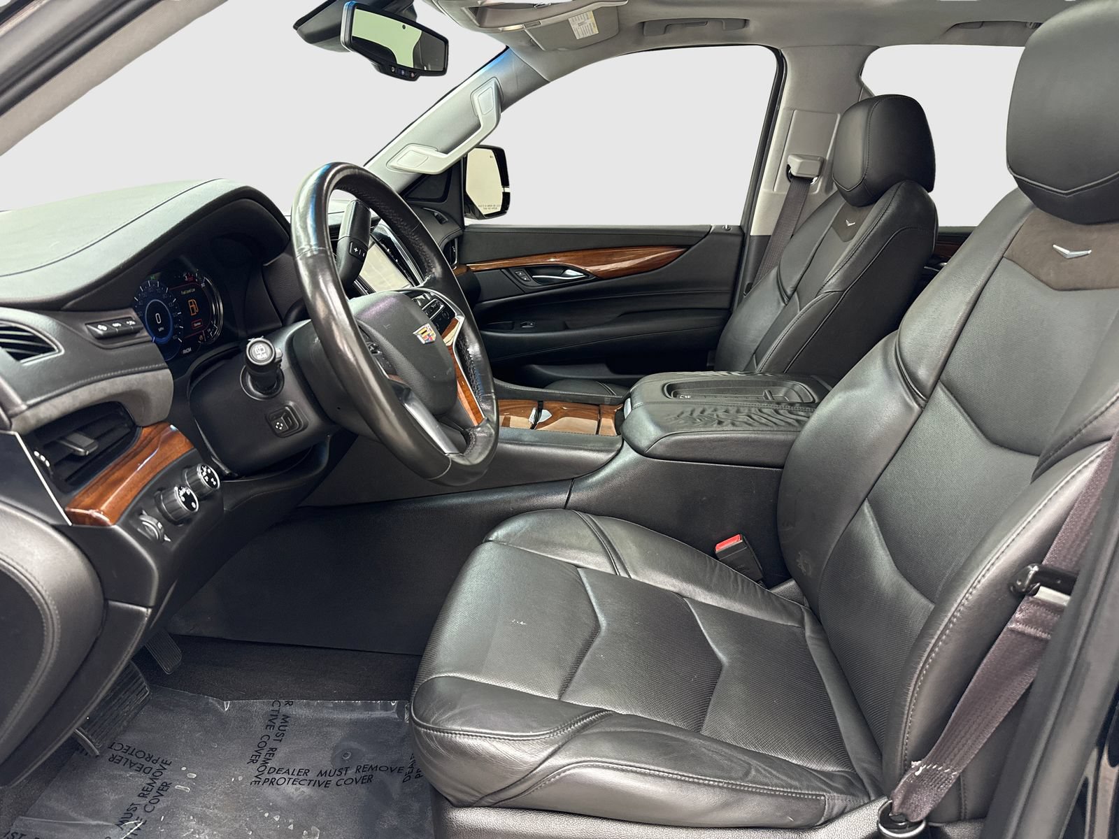 Used 2016 Cadillac Escalade Premium AWD/4WD image 17