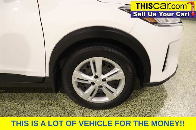 Used 2023 Nissan Kicks S image 10