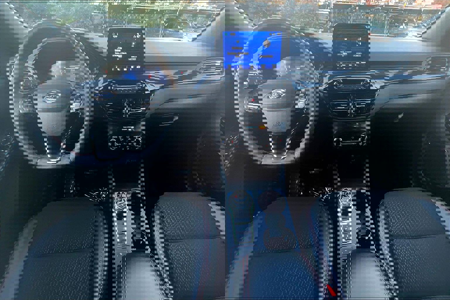 Used 2025 Ford Escape ST-Line w/ Cold Weather Package image 13