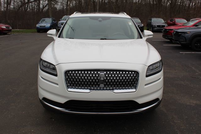 Certified 2023 Lincoln Nautilus Reserve image 10