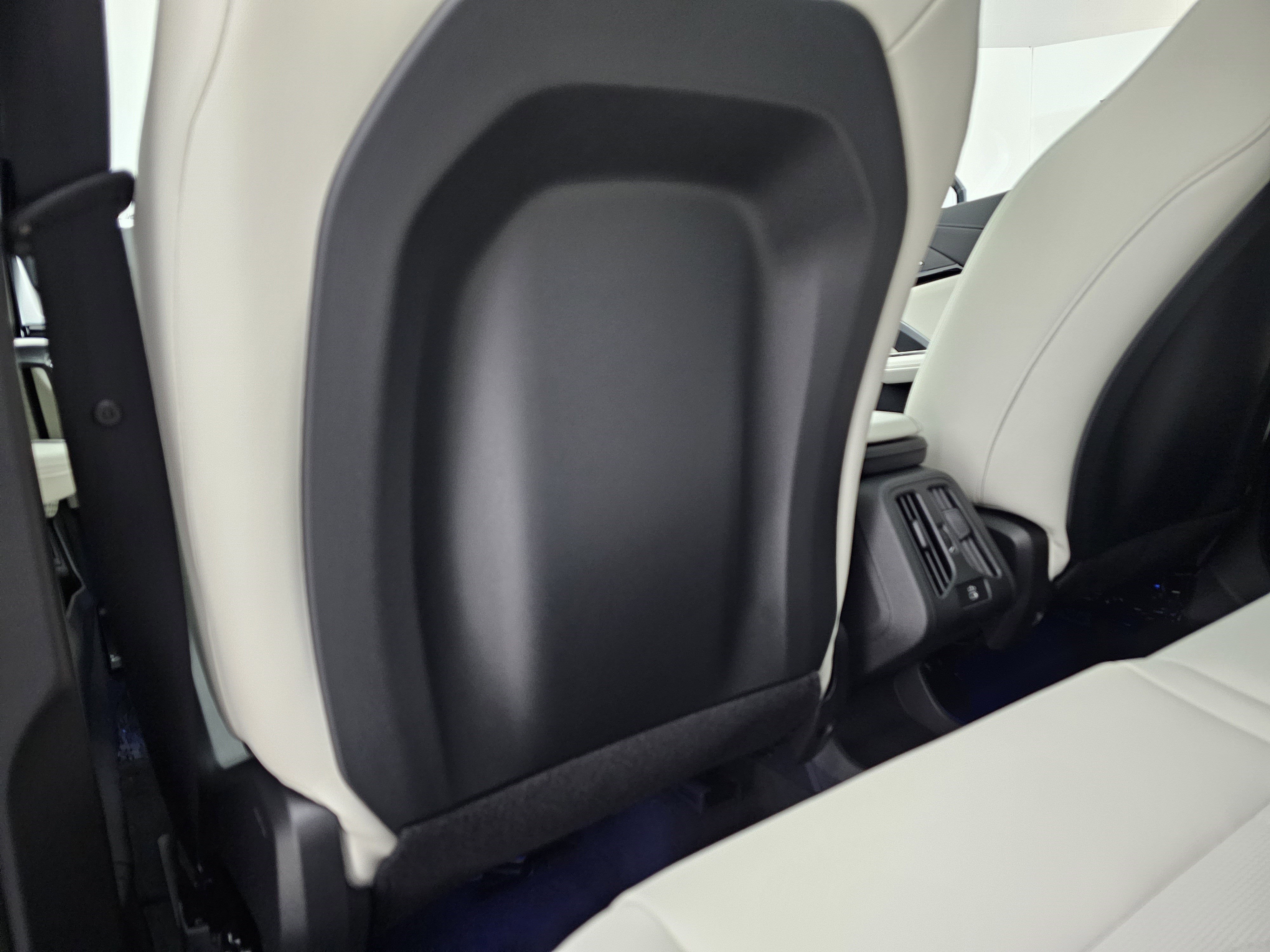 Used 2026 BMW X1 xDrive28i w/ Convenience Package image 22