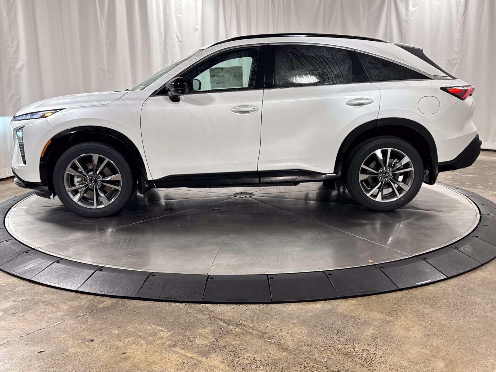New 2027 INFINITI QX65 Luxe AWD/4WD image 8