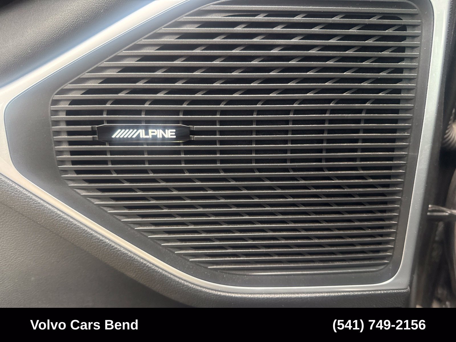 Used 2023 Jeep Wagoneer Series II w/ Convenience Group I AWD/4WD image 18