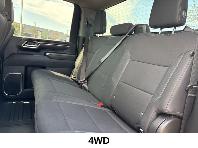 Used 2025 Chevrolet Silverado 2500 LT w/ Convenience Package image 14