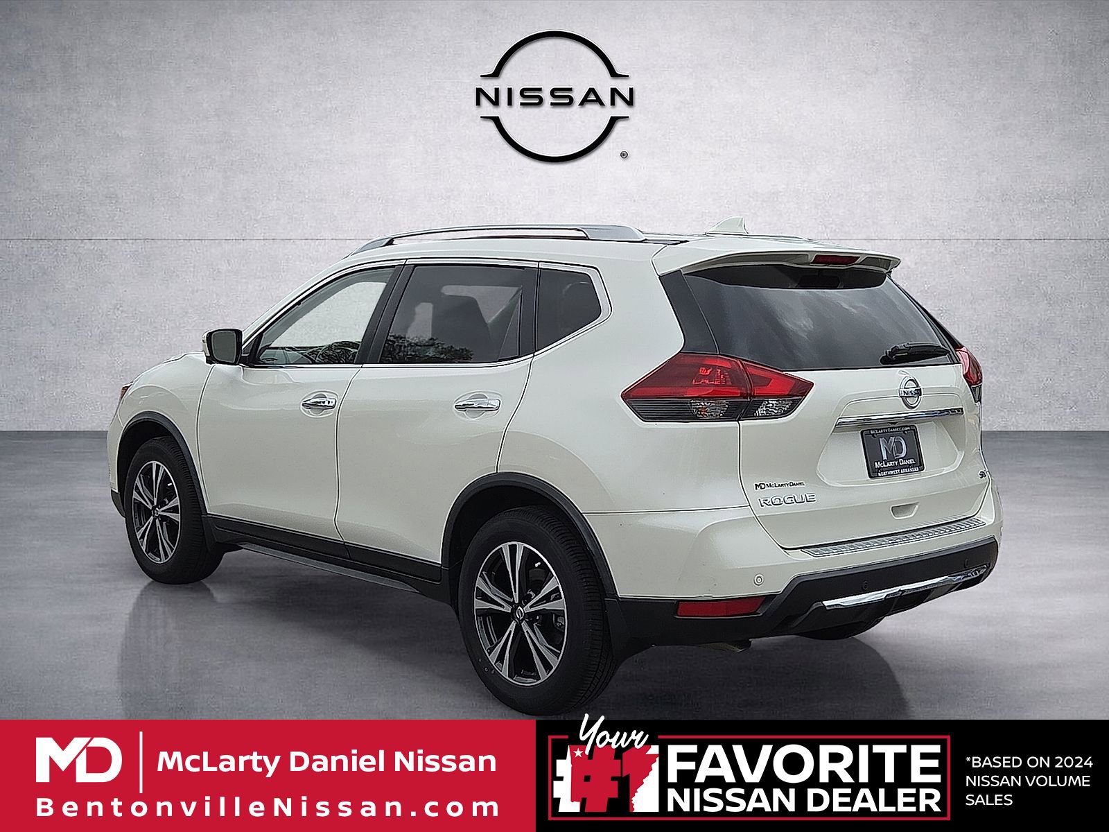 Used 2020 Nissan Rogue SV w/ Premium Package image 4